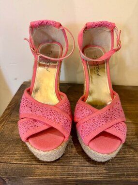 Twisted Cork Heel Pink